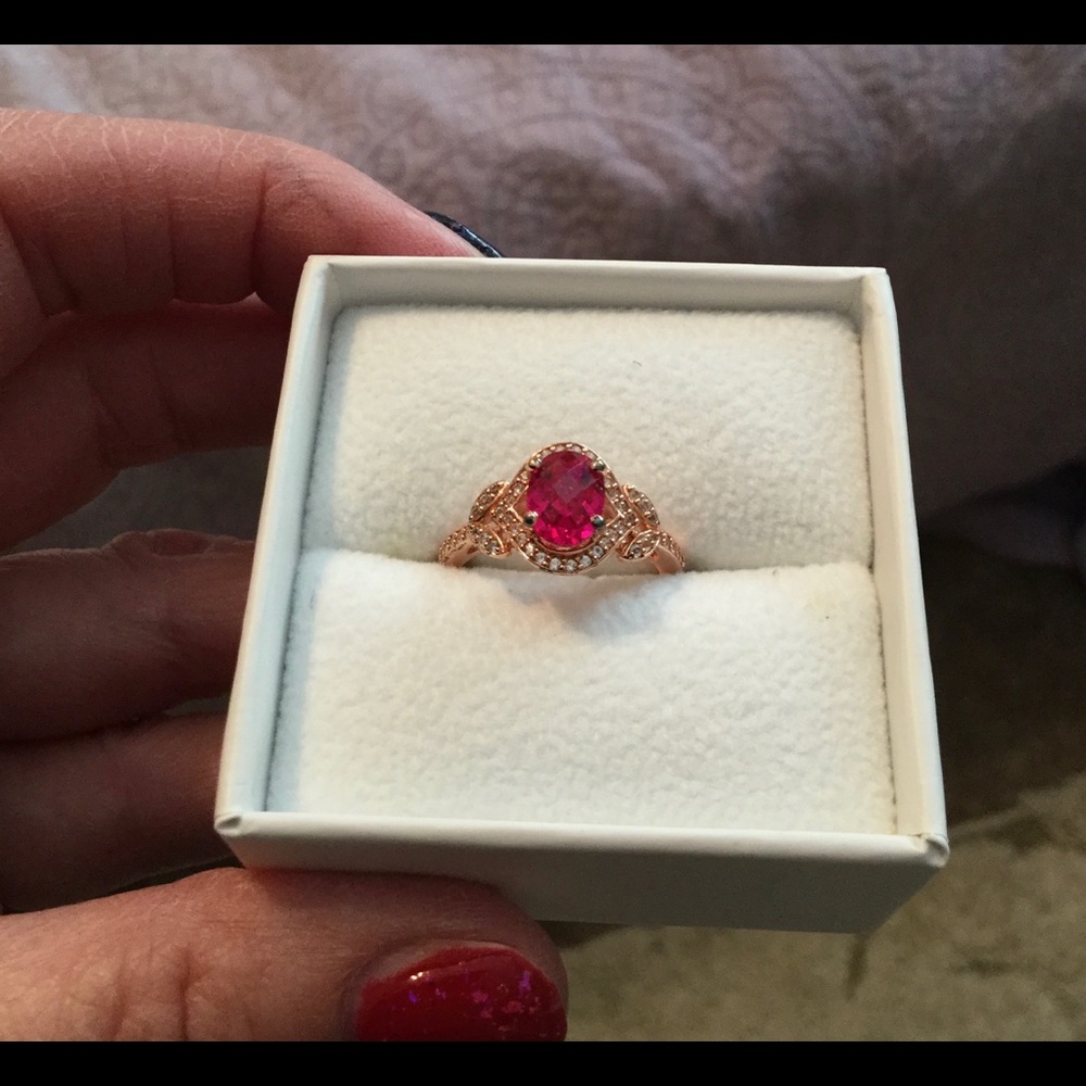 L/C ruby ring with L/C white sapphires